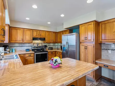 415 E 20th St, Marshfield, WI 54449 photo 7