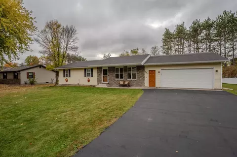 5911 Morning View Ln, Weston, WI 54476