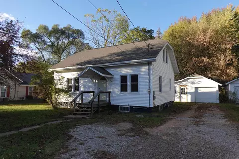 146 Wood Ave, Nekoosa, WI 54457