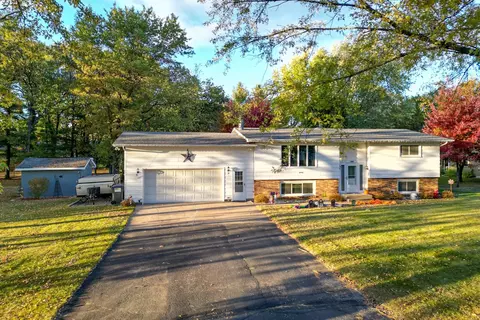 4211 Weslan Dr, Wisconsin Rapids, WI 54494