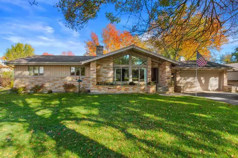 298 Main St N, Amherst, WI 54406
