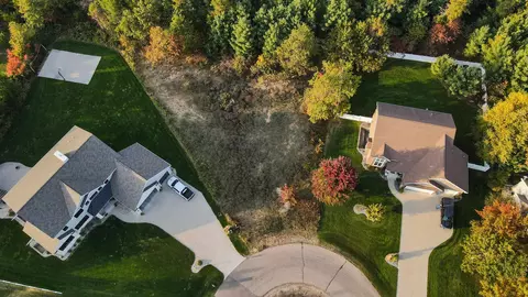 4350 Sterling Dr, Plover, WI 54467