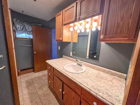 Bath - 988 Maple St, Prentice, WI 54556 photo 1 of 7