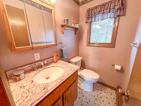 Bath - 988 Maple St, Prentice, WI 54556 photo 5 of 7