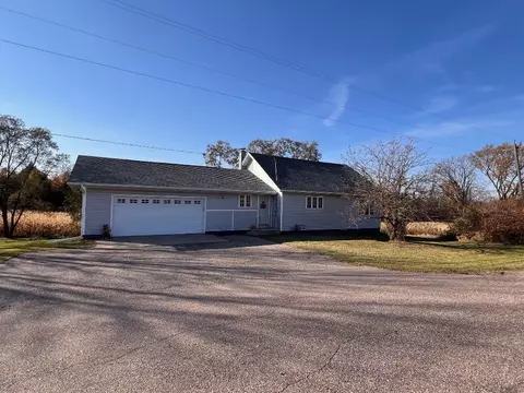219776 County Road Y, Hatley, WI 54440