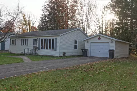 315 Leila St, Medford, WI 54451