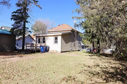 Exterior - 516 Quartz Ave, Mattoon, WI 54450 photo 3 of 5