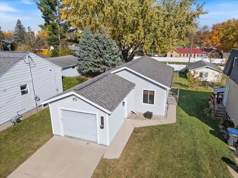 207 W Doege St, Marshfield, WI 54449
