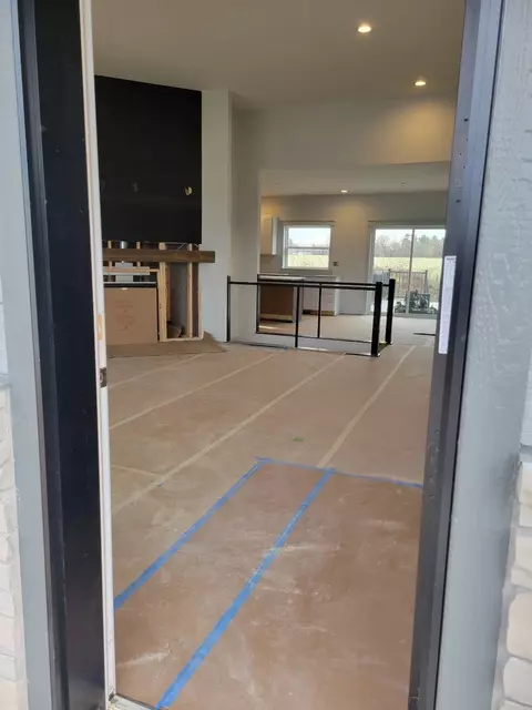Entry Way - 515 Silverleaf Ct, Plover, WI 54467 photo 1 of 3