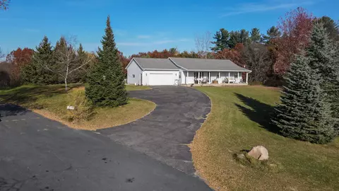 4305 Kubisiak Dr, Amherst, WI 54406