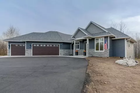 1667 Maple Ridge Rd, Kronenwetter, WI 54455