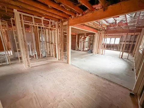 Entry Way - 457 Jackson Ave, Phillips, WI 54555 photo 3 of 6