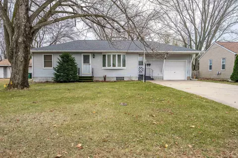 2321 6th St S, Wisconsin Rapids, WI 54494