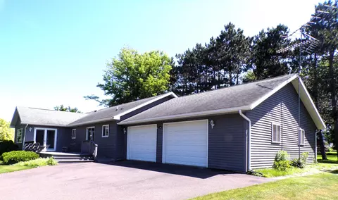 701 S Adams St, Thorp, WI 54771