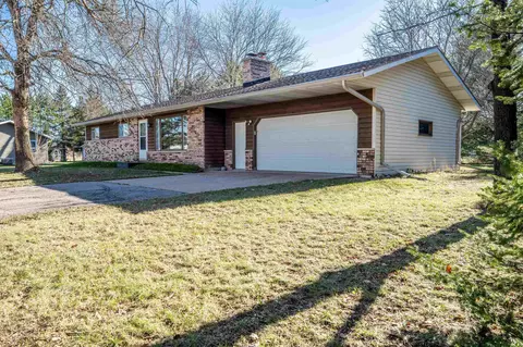 5233 Ann Marie Ct, Stevens Point, WI 54482