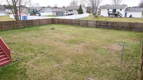 Exterior - 3402 Tappe Dr, Weston, WI 54476 photo 3 of 3