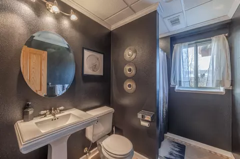 Bath - 3402 Tappe Dr, Weston, WI 54476 photo 3 of 3