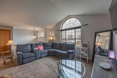 Living - 3402 Tappe Dr, Weston, WI 54476 photo 3 of 3