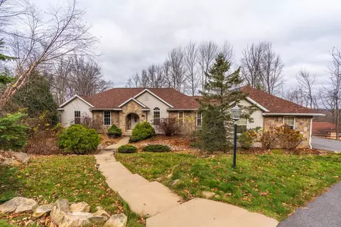 226971 Boulder Ridge Cir, Wausau, WI 54401