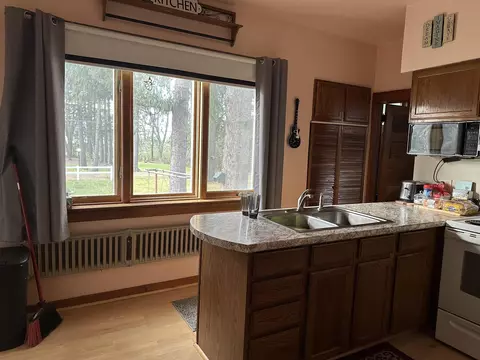 Kitchen - 907 School St, Withee, WI 54498 photo 1 of 3