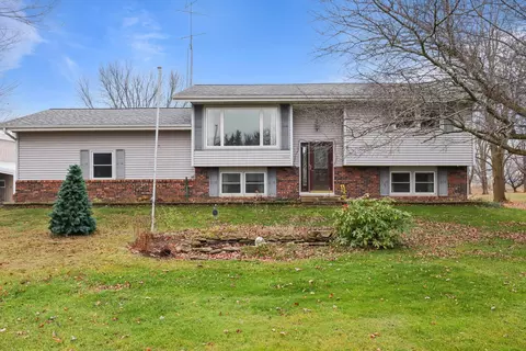 1667 Bittersweet, Rudolph, WI 54475