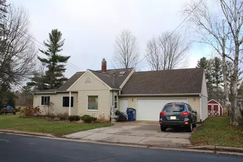 1102 Sylvan St, Wausau, WI 54403
