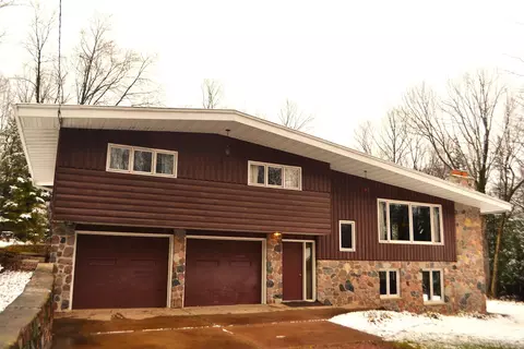156192 Forest Valley Rd, Wausau, WI 54401