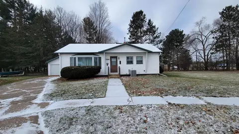 534 Birch St, Antigo, WI 54409