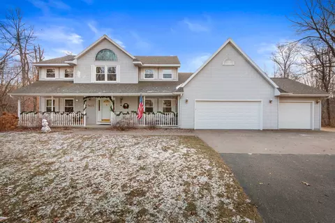 5429 Pinewood Dr, Stevens Point, WI 54482