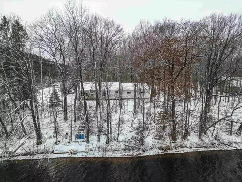 6674 Holly Dr, Rhinelander, WI 54501