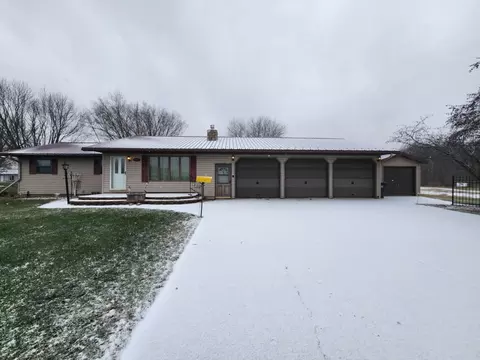 10685 Park Ave, Auburndale, WI 54412