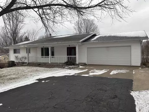 604 Butternut St, Marathon, WI 54448