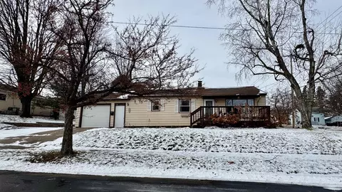 102 S 8th Ave, Wausau, WI 54401