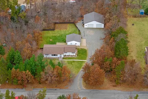 5534 Pinewood Dr, Stevens Point, WI 54482