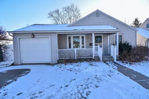 2533 Peck St, Stevens Point, WI 54481