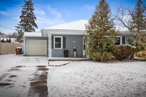 2924 Algoma St, Stevens Point, WI 54481
