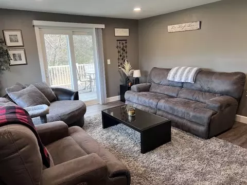 Living - 165471 Ringle Ave, Ringle, WI 54471 photo 2 of 5