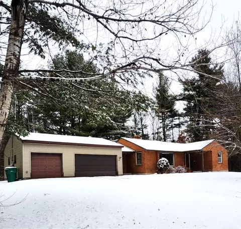 450 Cardinal St, Wisconsin Rapids, WI 54494