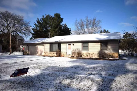2100 Roosevelt Dr, Plover, WI 54467
