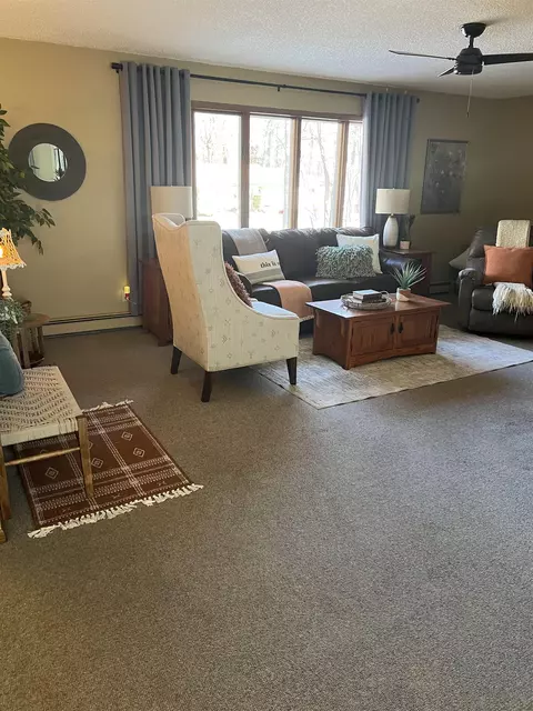 Living - 2203 Summit Ave, Schofield, WI 54476 photo 9 of 9