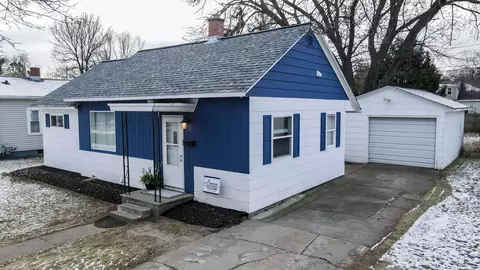 912 N 7th Ave, Wausau, WI 54401