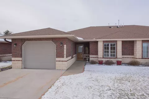 1016 B Jasmine Ln, Stevens Point, WI 54482