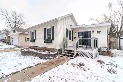 630 Avon St, Wisconsin Rapids, WI 54494
