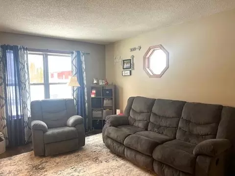 308 E 17th St, Marshfield, WI 54449 photo 4