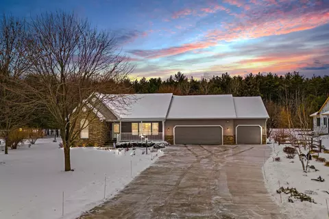 4310 Ridgeview Ln, Wisconsin Rapids, WI 54494