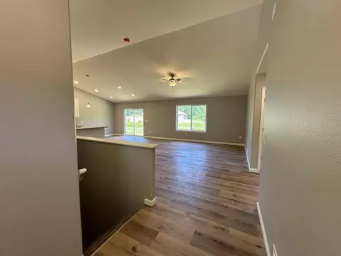 3870 Augusta Ct, Plover, WI 54481 photo 2