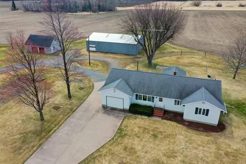 w5427 County Road A, Stetsonville, WI 54480