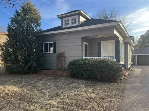 919 E Wausau Ave, Wausau, WI 54403