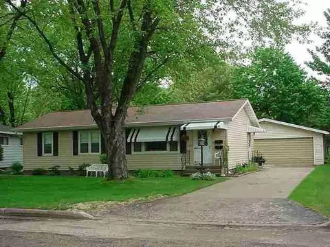 1021 18th Ave S, Wisconsin Rapids, WI 54495
