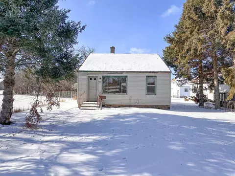 660 S 8th Ave, Park Falls, WI 54552